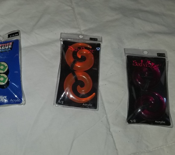 BNIB: Bright Orange Guages - Picture 2 of 2